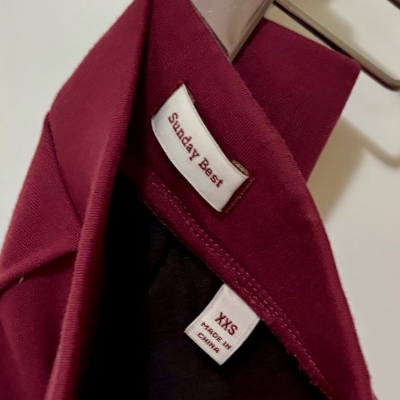 Sunday Best| Cute Burgundy Mini Skater Skirt Sz XXS - Picture 3 of 5